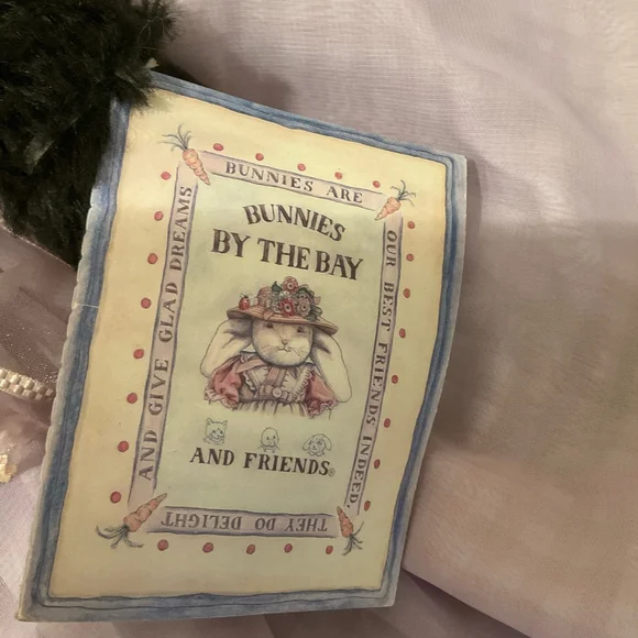 Vintage 1980s Bunnies By The Bay And Friends Black Cat Plush Lettie Lilac set - Picture 4 of 12